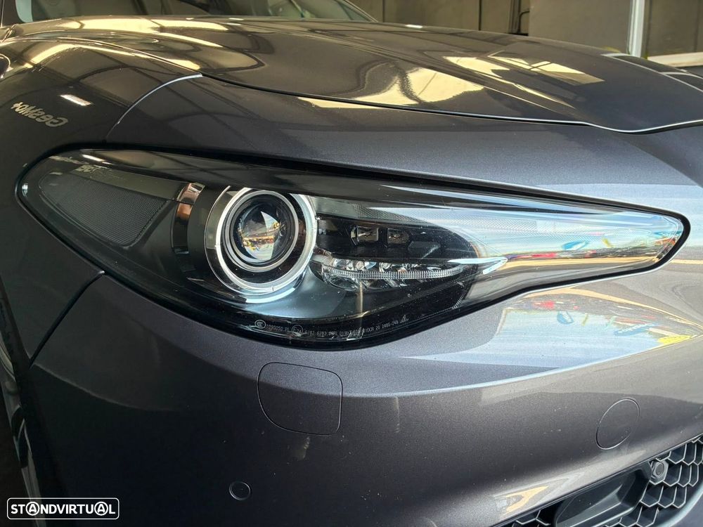 Alfa Romeo Giulia 2.2 D Super AT8 - 35