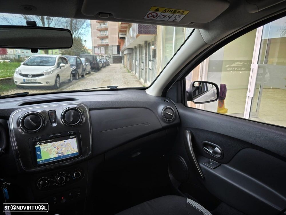 Dacia Sandero 0.9 TCe Stepway - 18