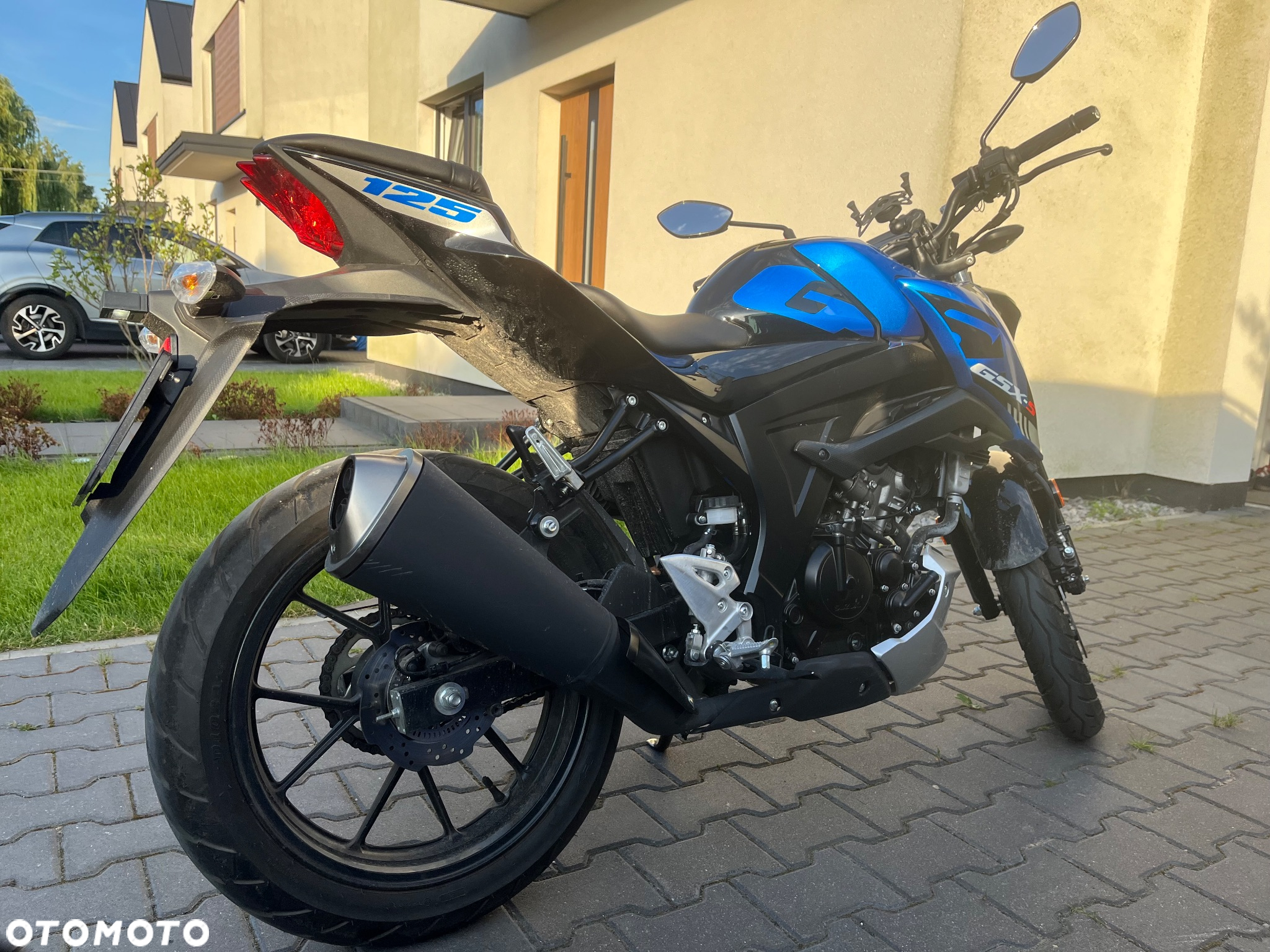Suzuki GSX - 7
