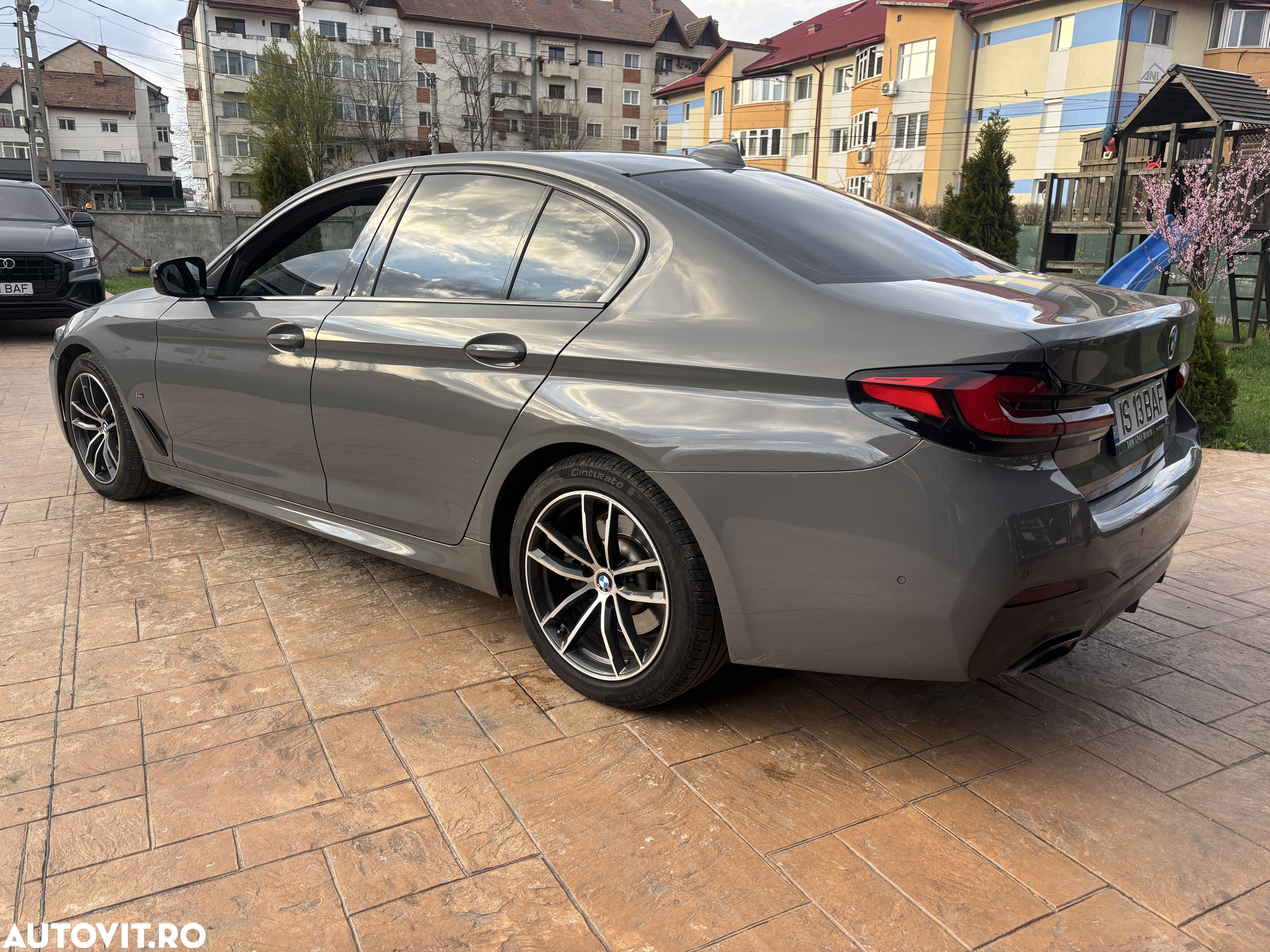 BMW Seria 5 518d AT MHEV - 4