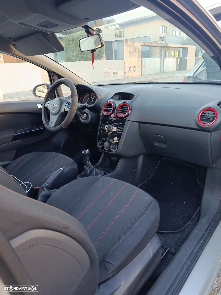 Opel Corsa - 12