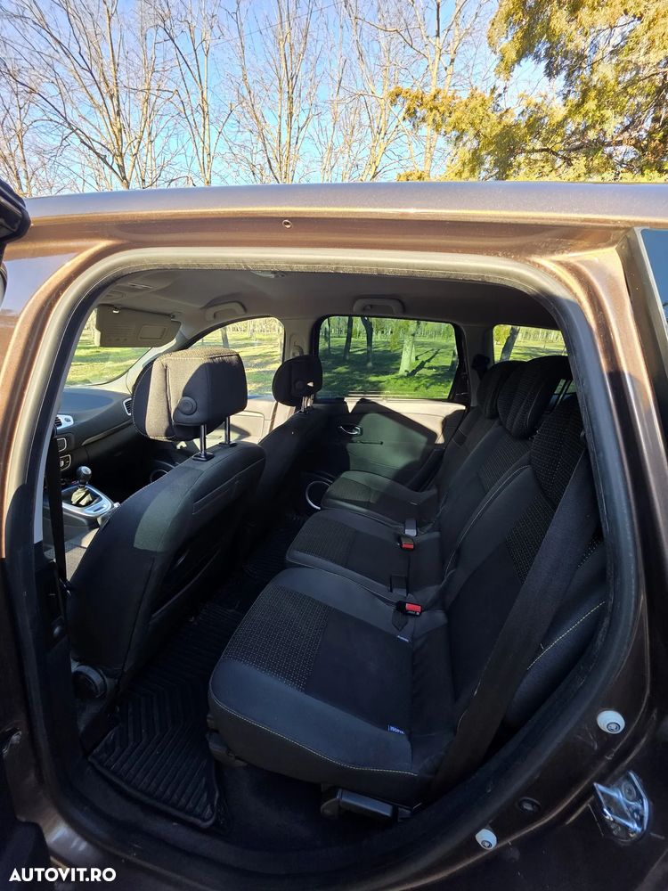 Renault Grand Scenic - 4