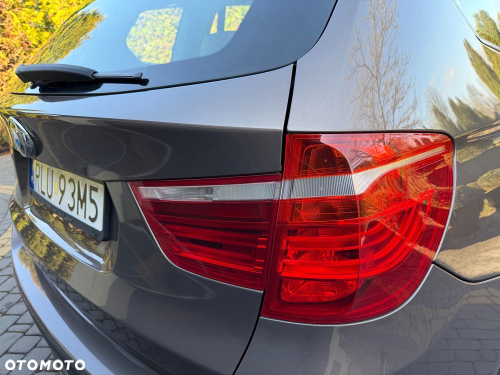 BMW X3 xDrive20d - 16