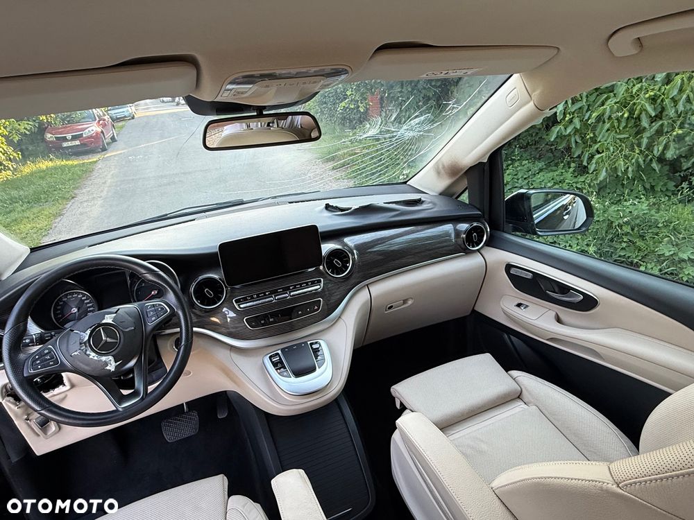 Mercedes-Benz Klasa V 250 d Exclusive 9G-Tronic (d³ugi) - 16