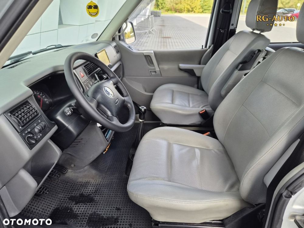 Volkswagen Transporter - 33