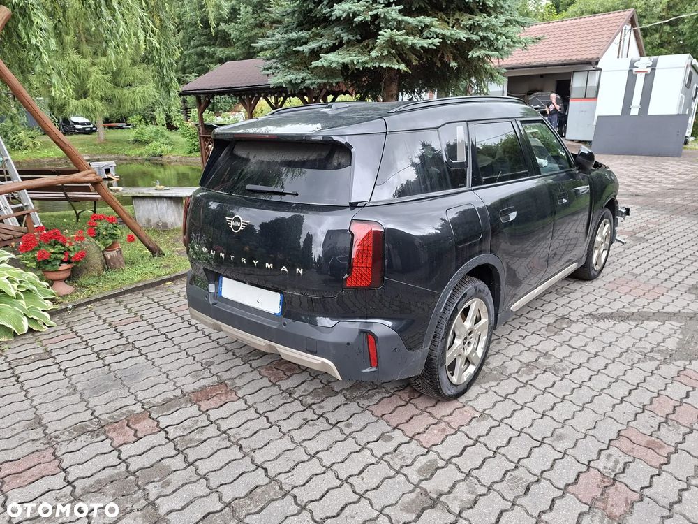 MINI Countryman - 1