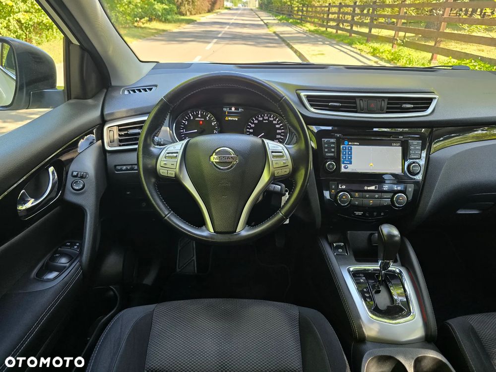 Nissan Qashqai 1.2 DIG-T Xtronic 360 - 6