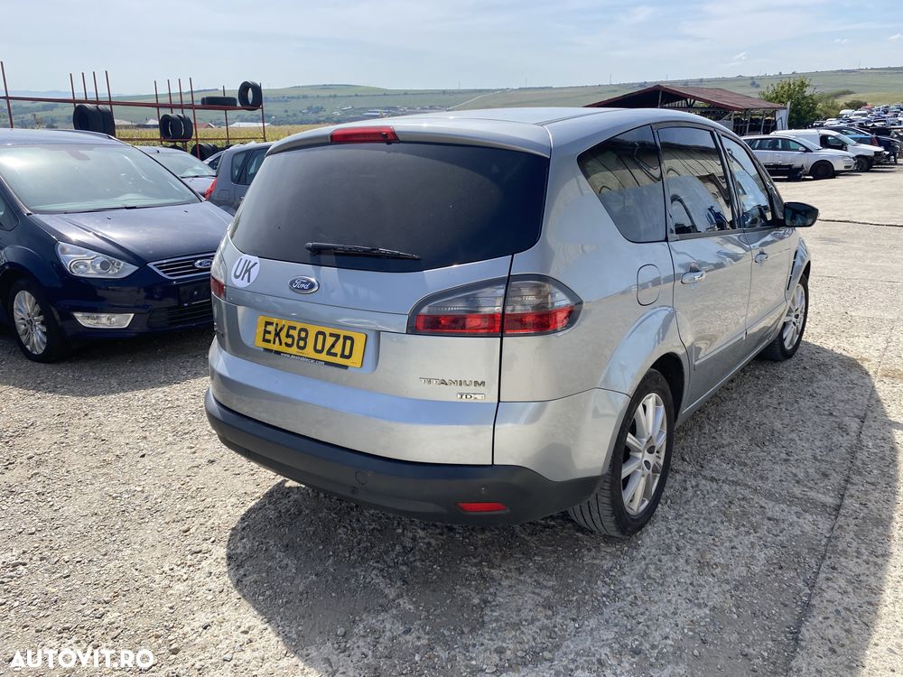 Dezmembrez piese Ford S Max Smax - 2