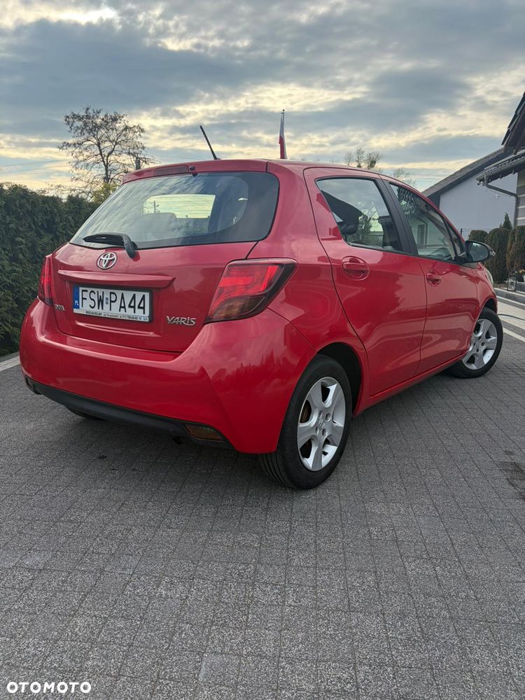 Toyota Yaris 1.0 Active EU6 - 4