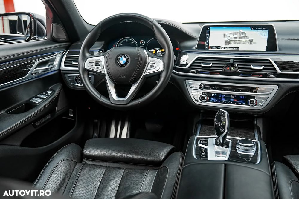 BMW Seria 7 740e iPerformance - 15