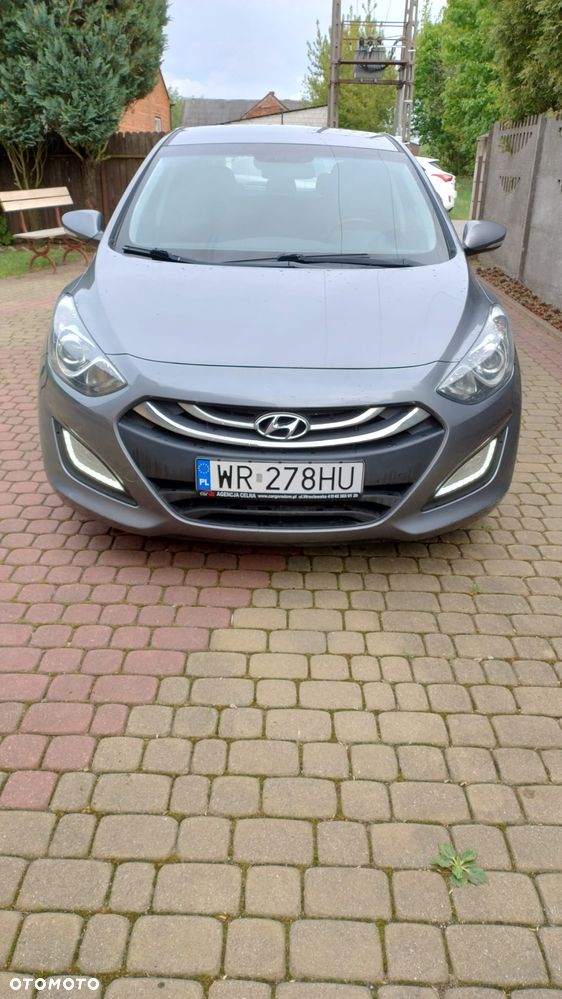 Hyundai i30 blue 1.6 GDI Style - 2