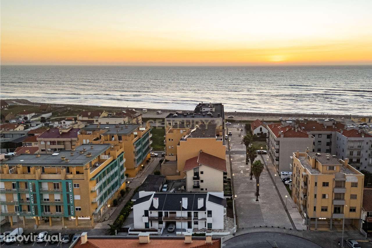 T3 renovado último andar - Praia de Esmoriz - Grande imagem: 3/32