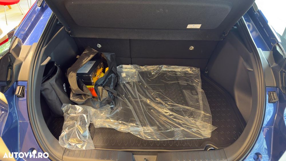 Toyota C-HR 1.8 HEV 140 CP 4x2 CVT Dynamic - 9