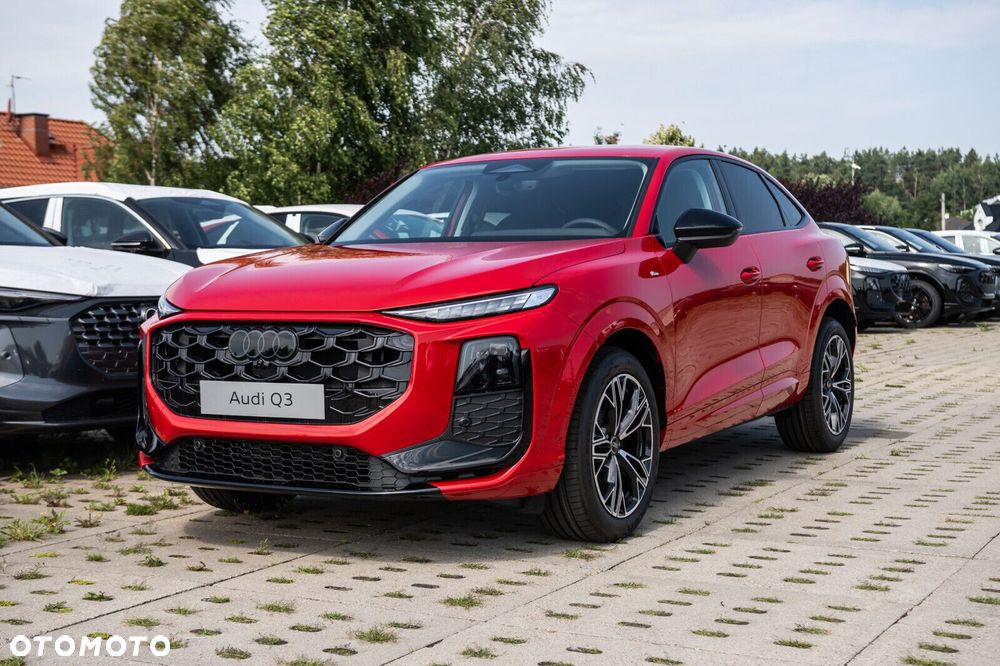 Audi Q3 Sportback 35 TFSI mHEV S-Line S tronic - 2