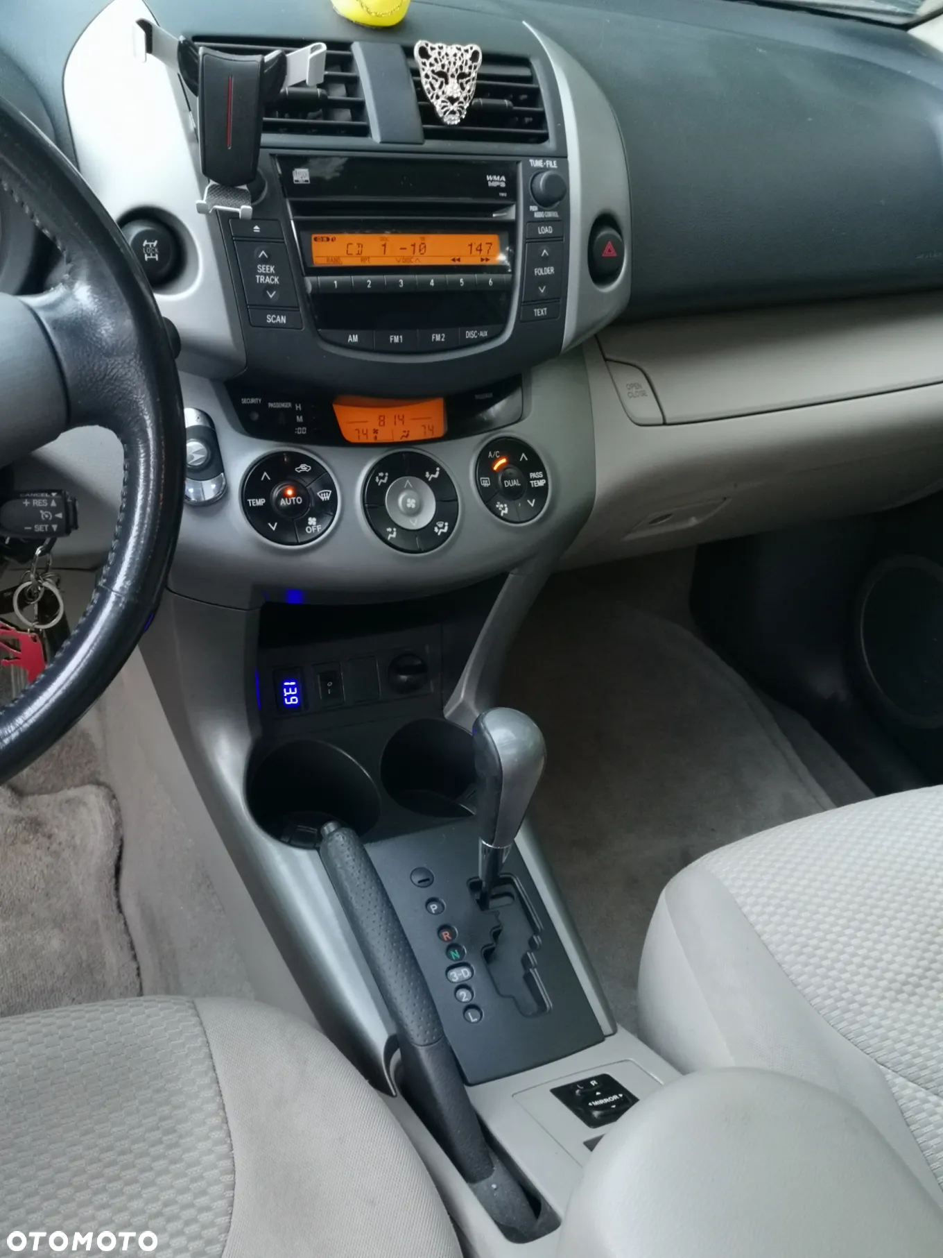 Toyota RAV4 - 25