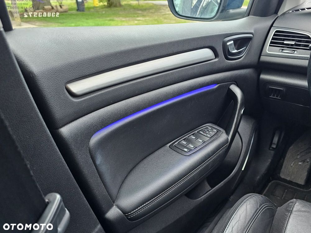 Renault Megane ENERGY dCi 110 EDC LIMITED - 10