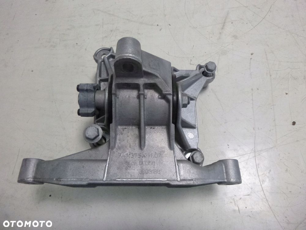 PORSCHE 981 CAYMAN PODPORA SILNIKA 9A137501107 - 3