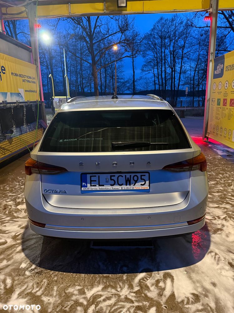 Skoda Octavia 2.0 TDI SCR Ambition DSG - 5