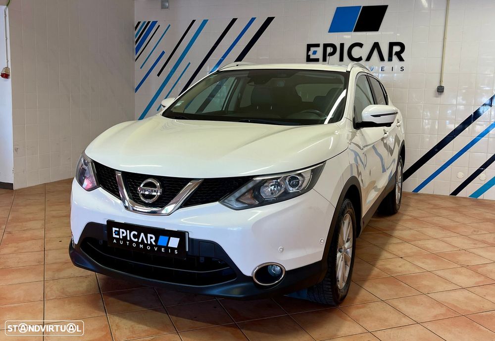 Nissan Qashqai 1.5 dCi N-Connecta Led - 2