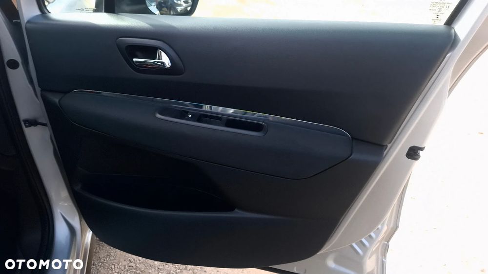 Peugeot 3008 BlueHDi 120 Stop & Start Active - 28