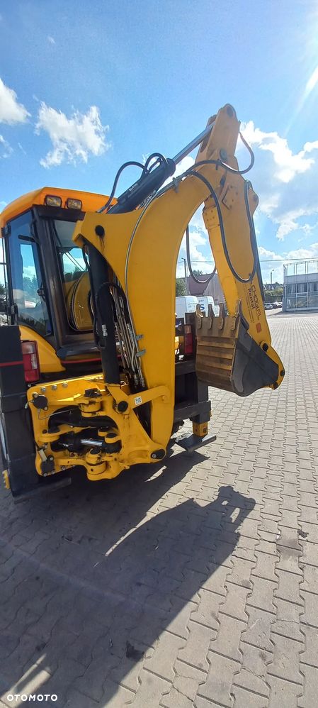 Inny Mahindra VX90 A/C - 13