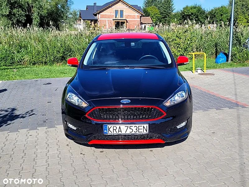 Ford Focus 1.0 EcoBoost ST-Line Style - 1