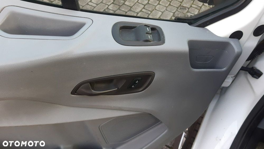 Ford Transit - 4