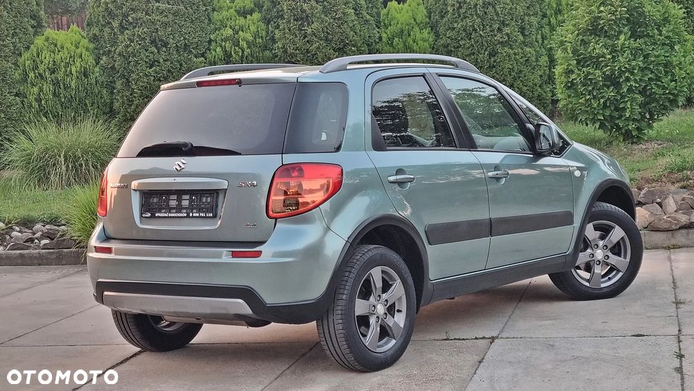 Suzuki SX4 1.6 VVT 4x4 Limited - 3