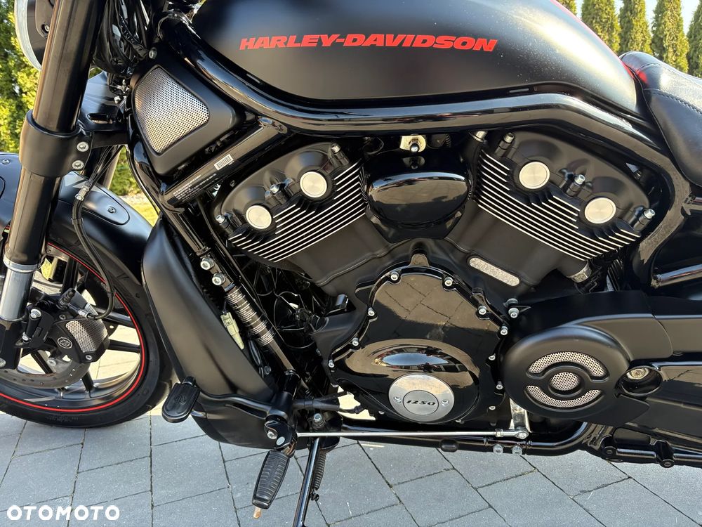Harley-Davidson V-Rod Night Rod - 3