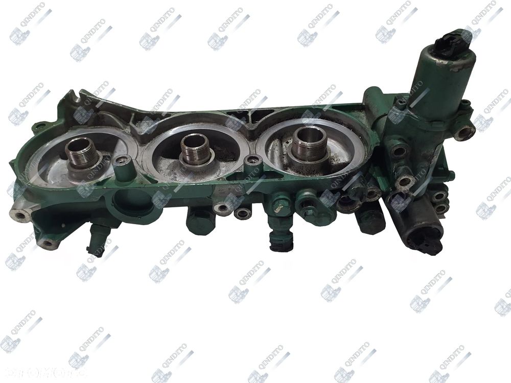 PODSTAWA FILTRA OLEJU VOLVO FH FM RENAULT  21304735 21905151 21248590 - 5
