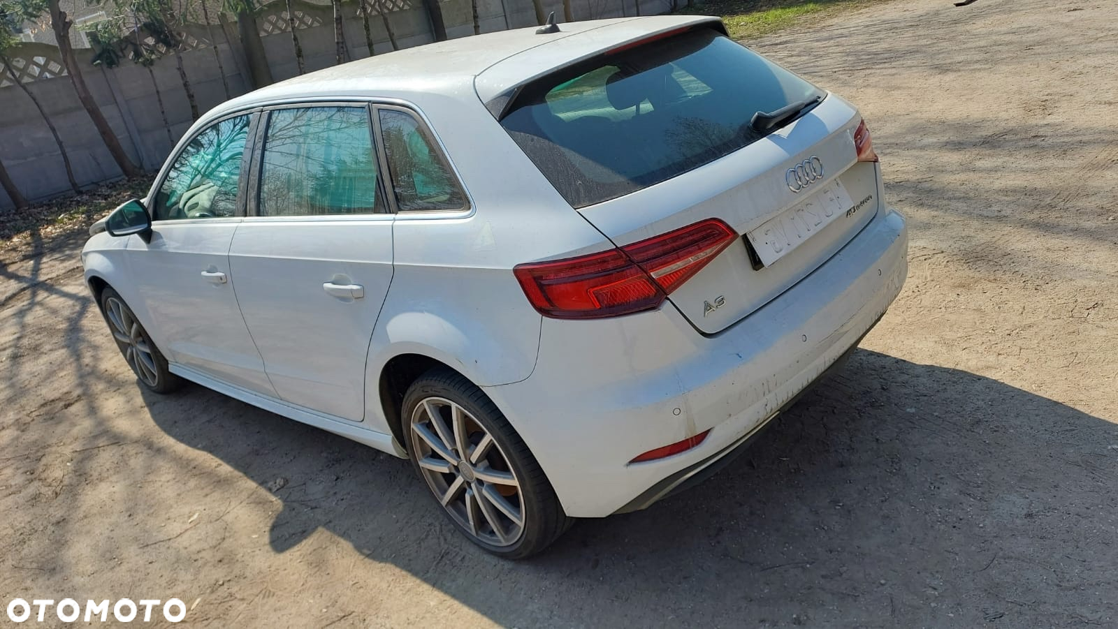Audi A3 40 e-tron Sportback S tronic design - 8