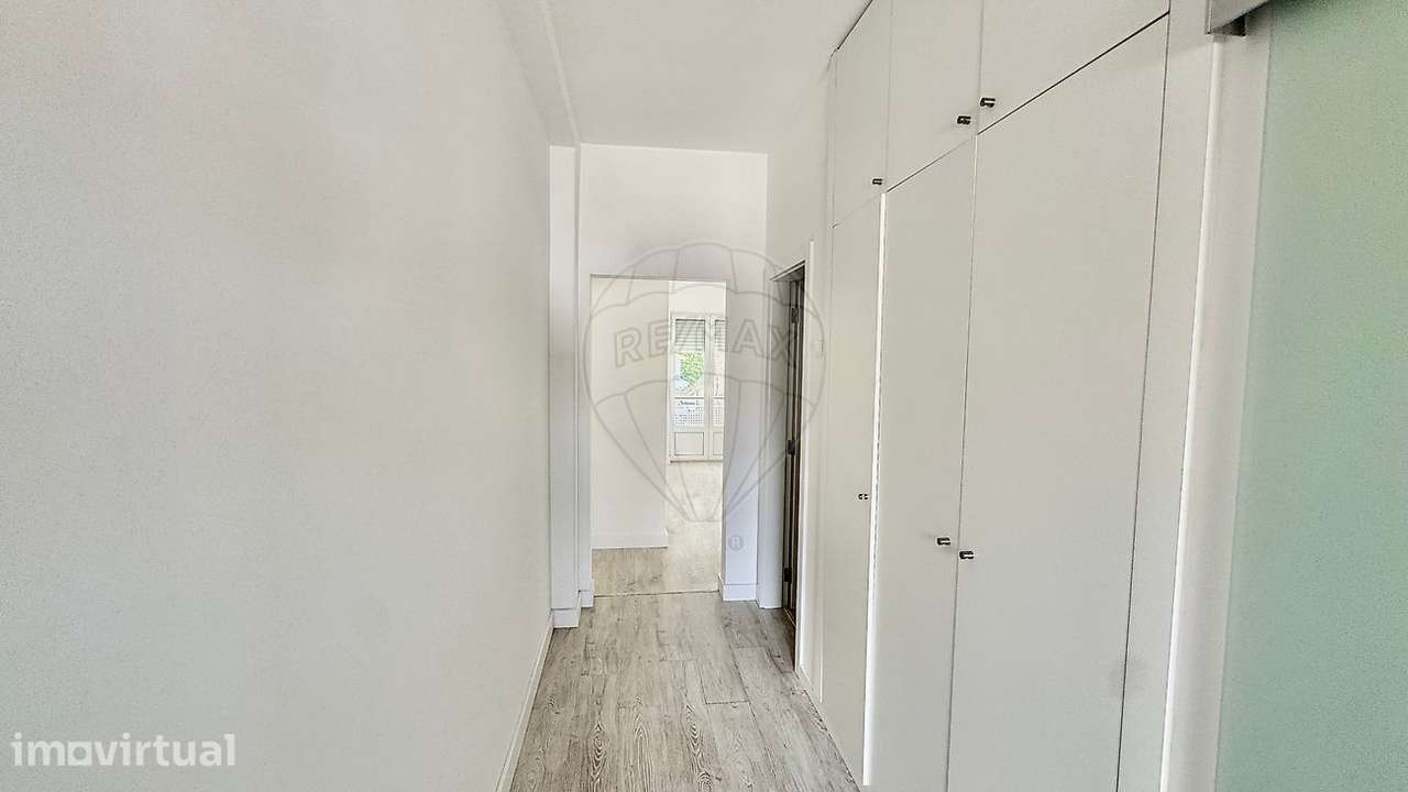 Apartamento T1 para arrendamento - Grande imagem: 2/5