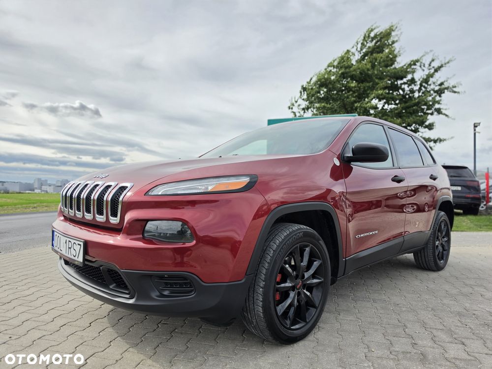 Jeep Cherokee - 1
