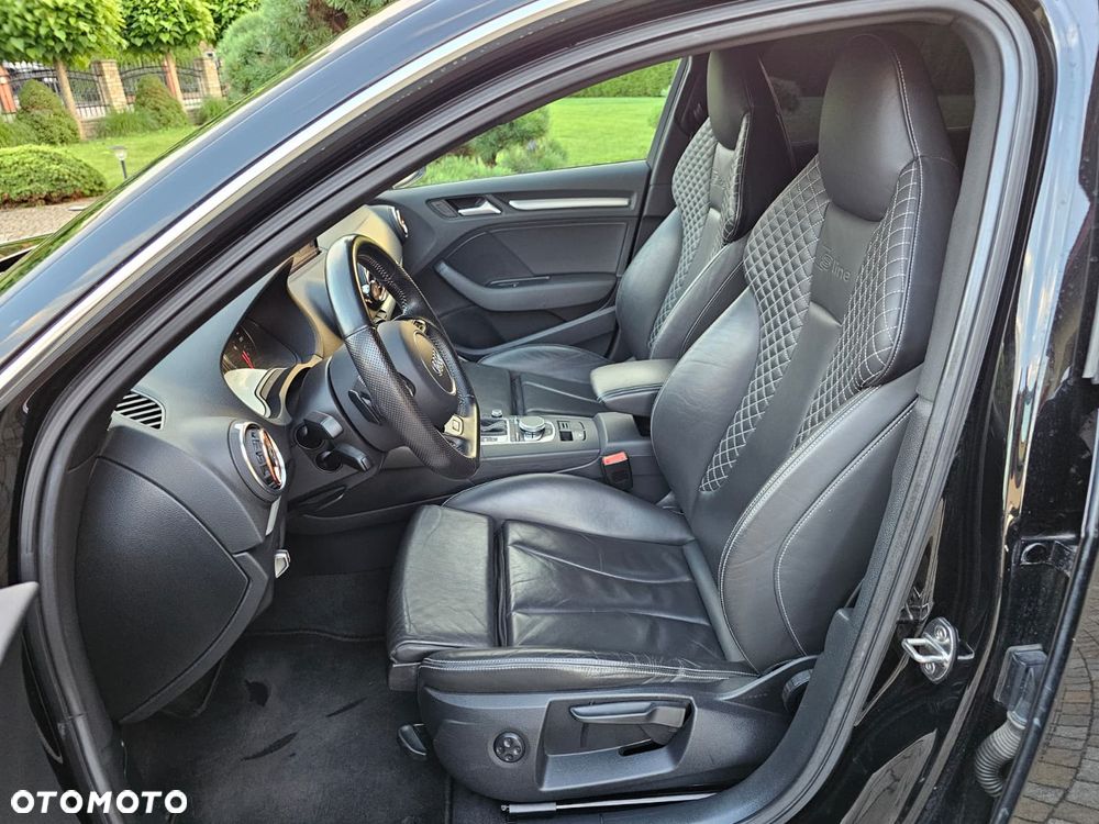 Audi A3 Sportback 2.0 TDI (clean diesel) quattro S tronic S line Sportpaket - 23
