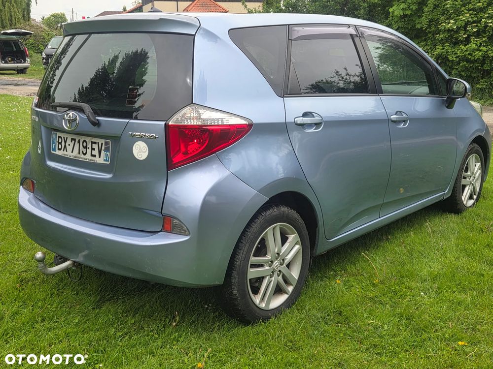 Toyota Verso S 1.4 D-4D Comfort - 8