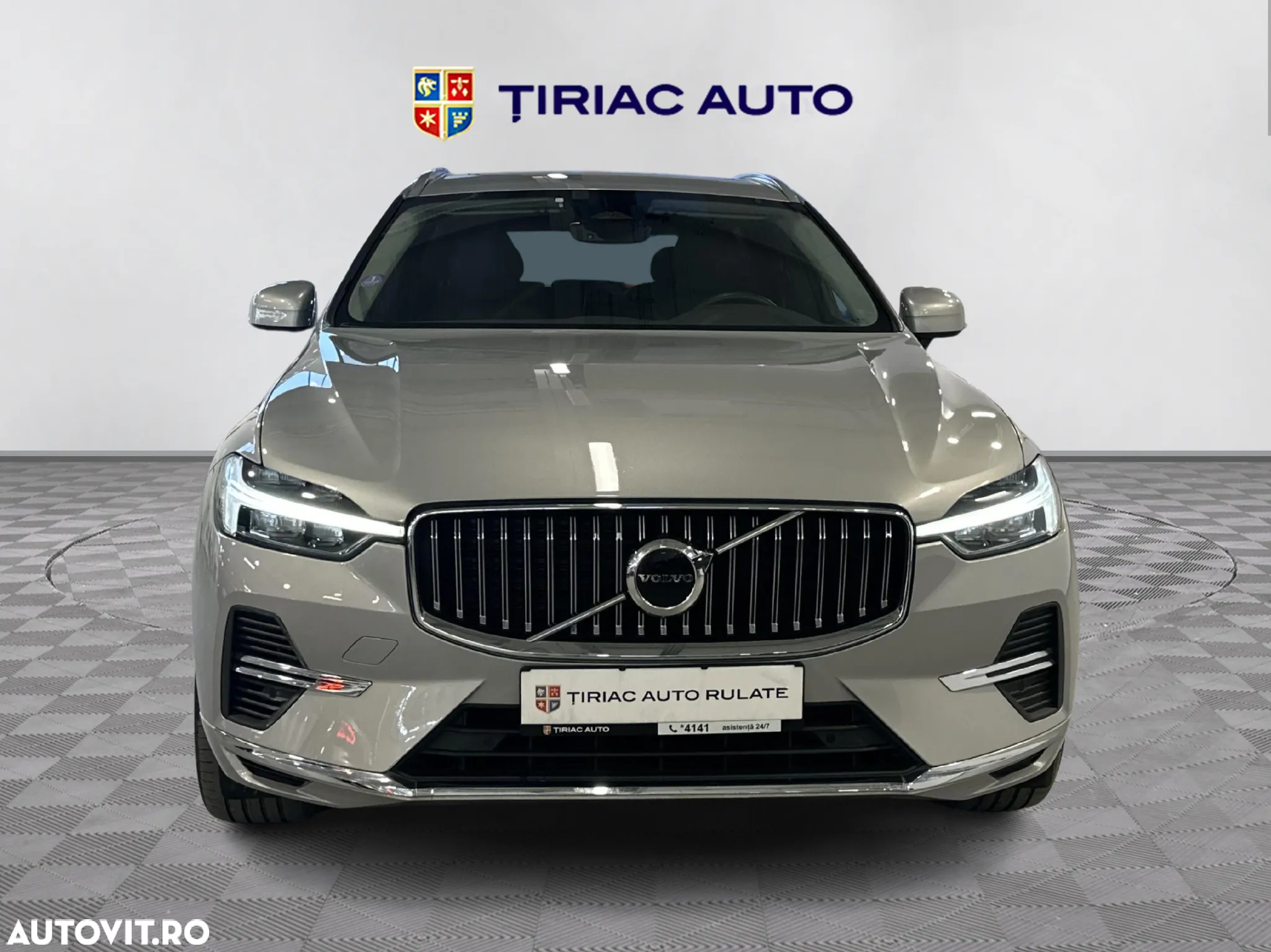 Volvo XC 60 T6 AWD Recharge Geartronic Inscription - 8