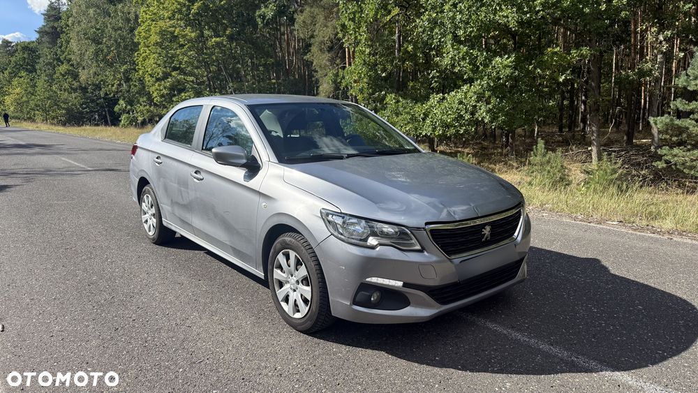 Peugeot 301