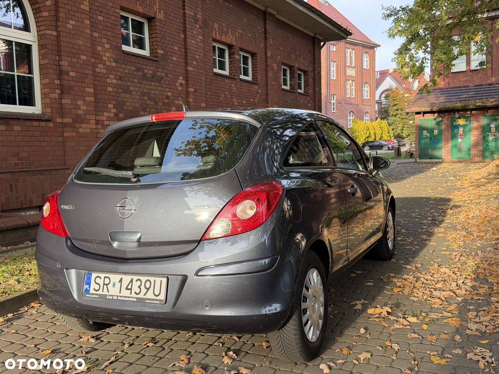 Opel Corsa - 3