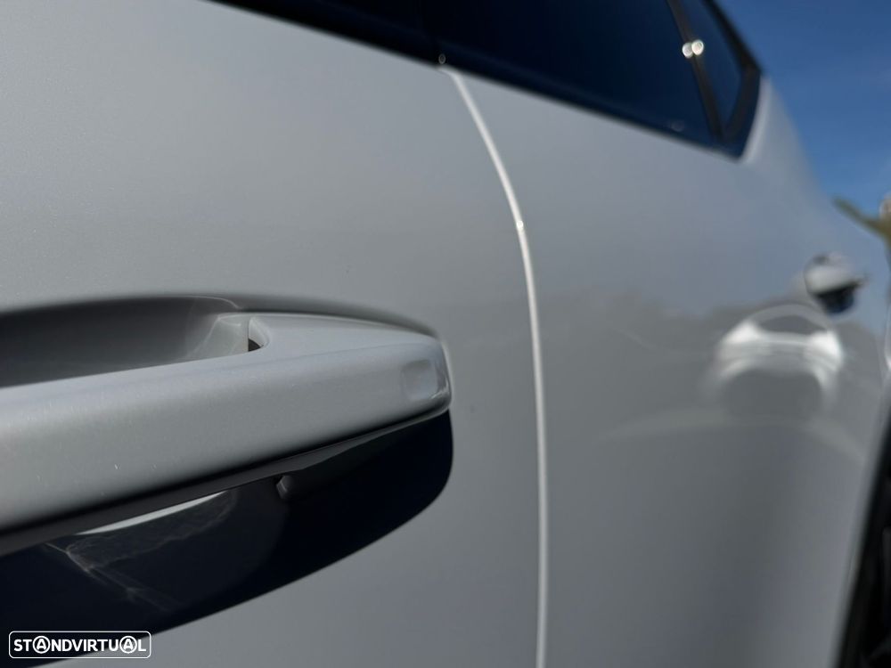 Volvo XC 40 1.5 T4 PHEV R-Design - 10