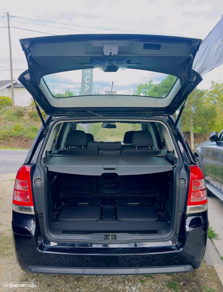 Opel Zafira 1.7 CDTI Cosmo - 4