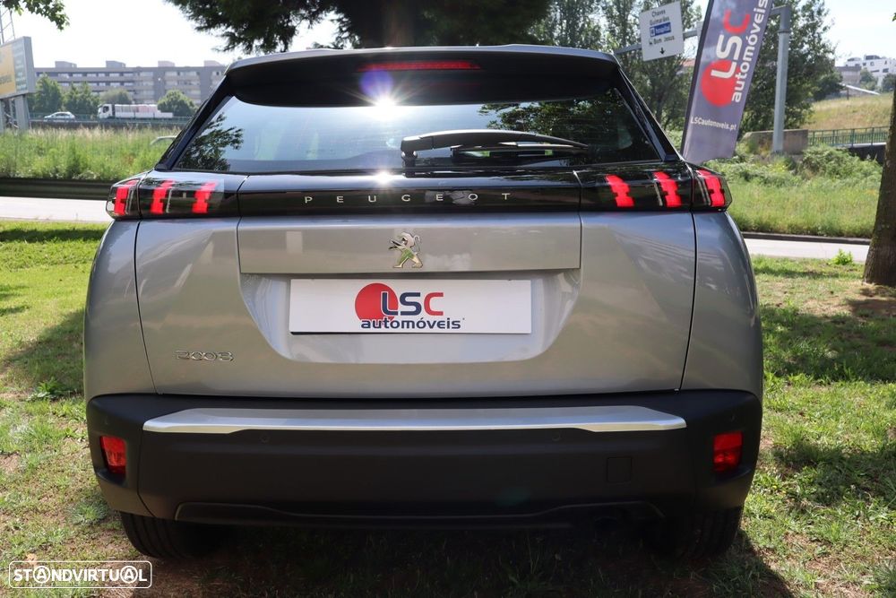 Peugeot 2008 1.2 PureTech Active Pack - 8