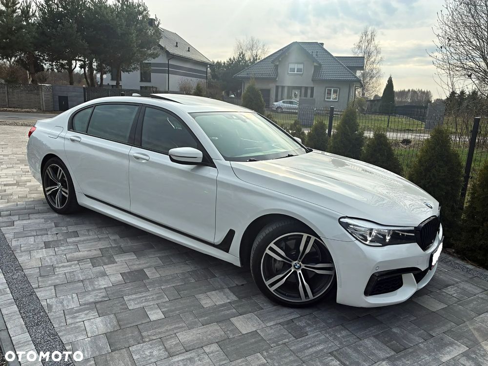 BMW Seria 7 740Li - 10