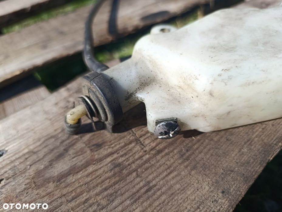 Zbiorniczek wyrównawczy Yamaha R6 rj03 98 - 02 r 5EB zbiornik płynu B4 - 6