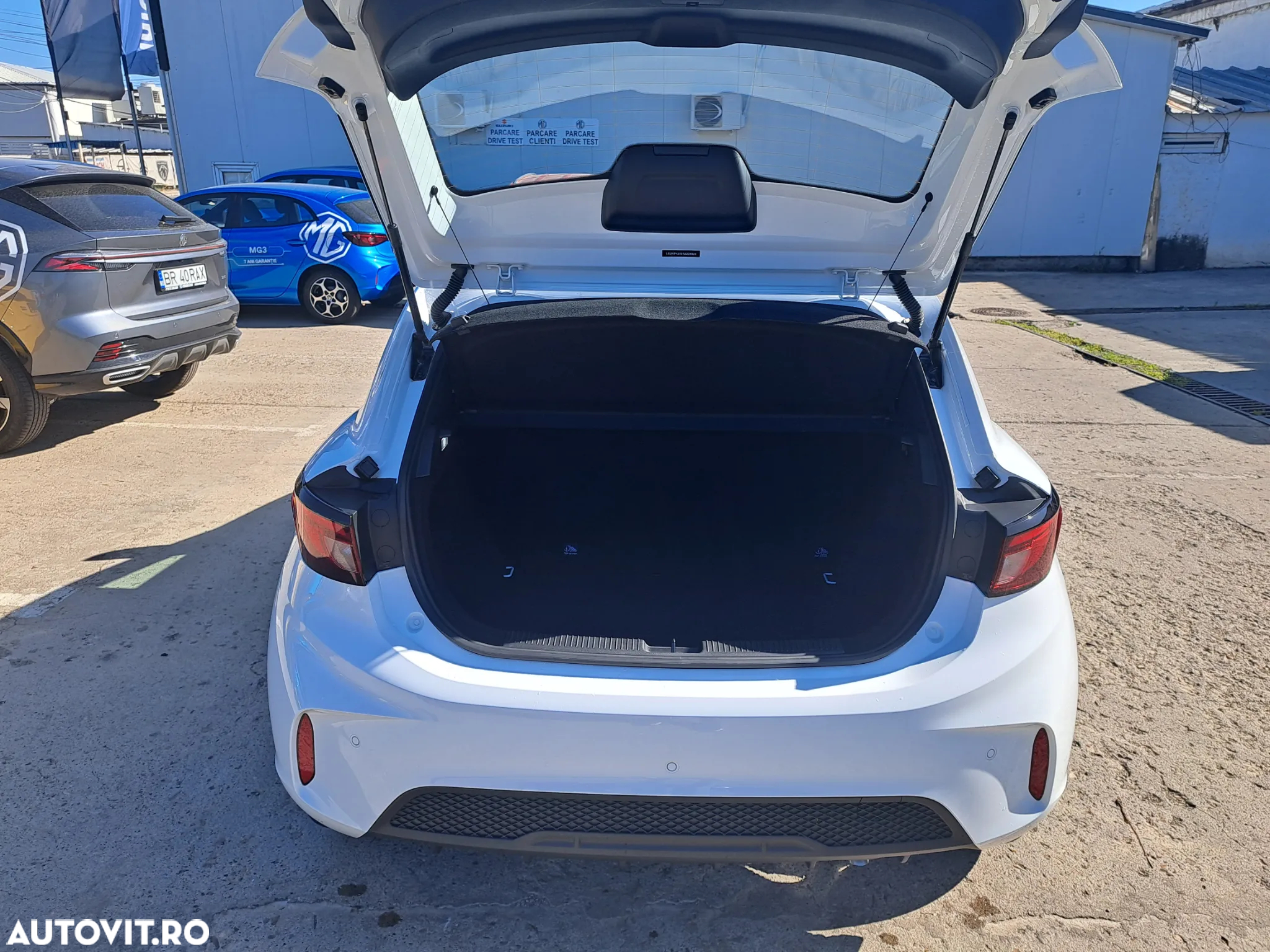 MG MG3 - 6