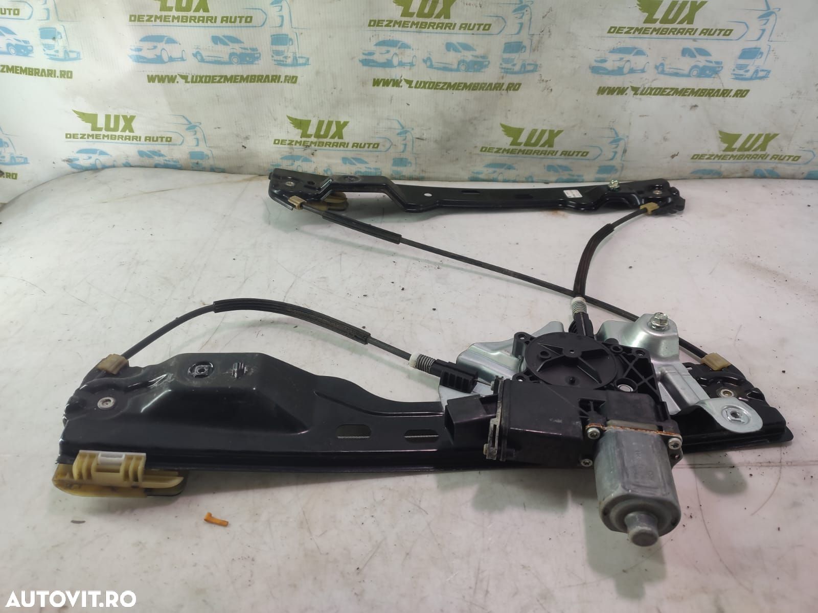 Macara geam stanga fata 13350757 Opel Astra J [2009 - 2012] 1.7 cdti - 1
