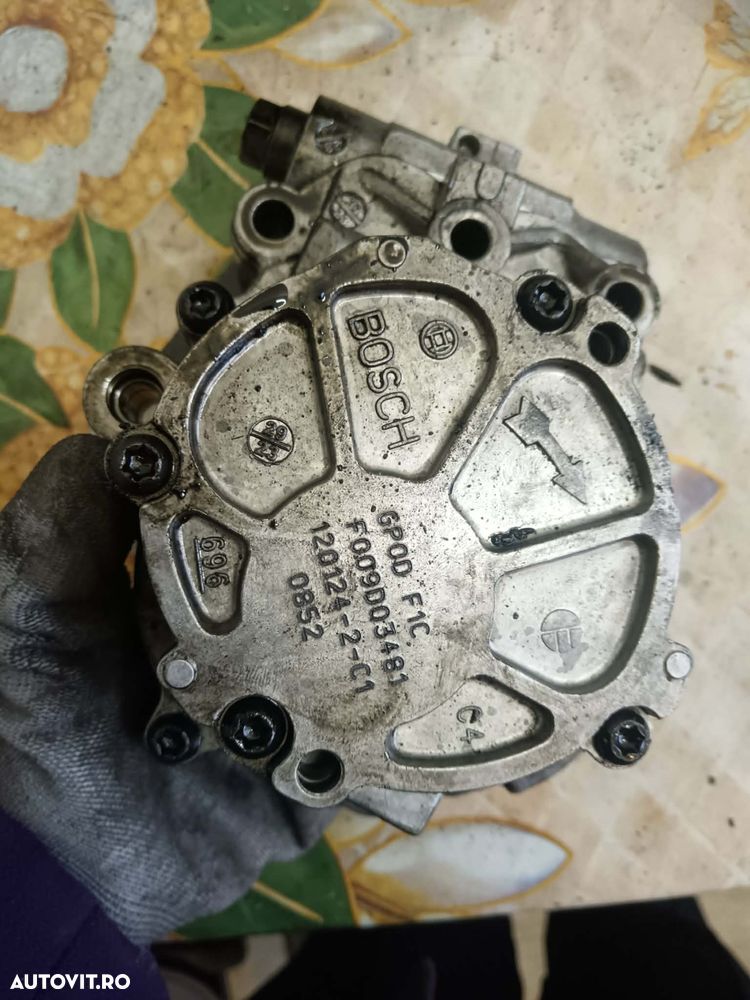 POMPA VACUUM SI ULEI IVECO DAILY, FIAT DUCATO, MITSUBISHI CANTER 3.0 D EURO 5, 6 F009D03481 - 1