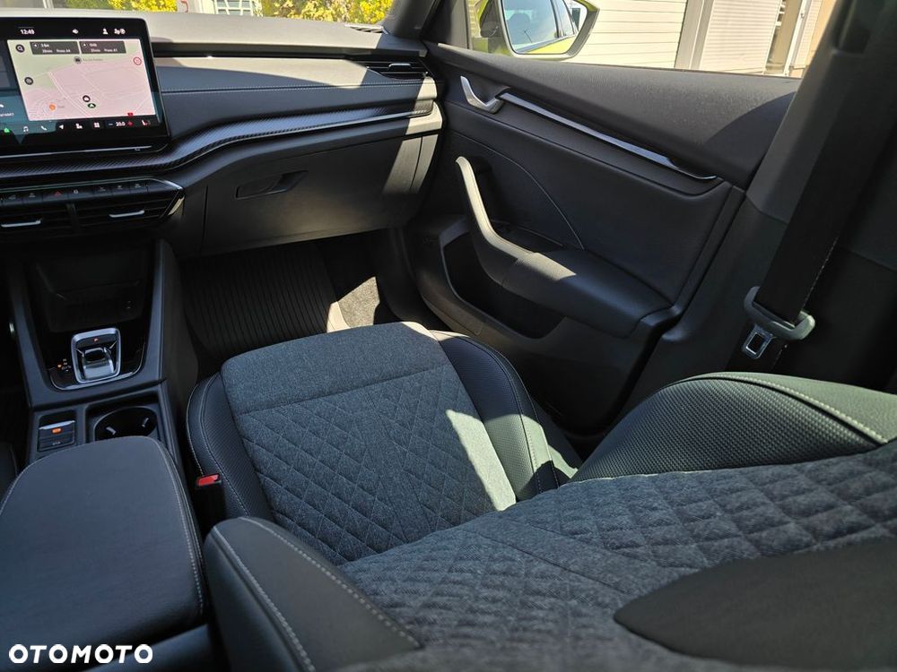 Skoda Octavia 1.5 TSI mHEV Sportline DSG - 17
