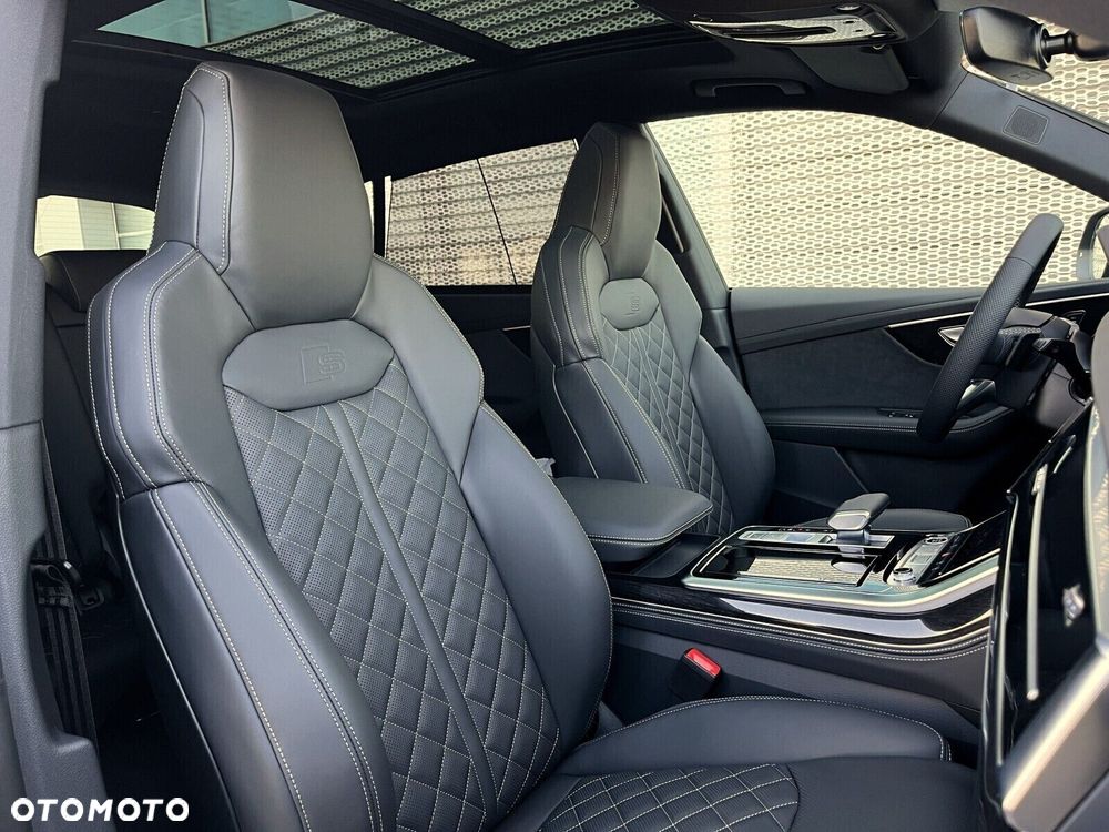 Audi Q8 - 22