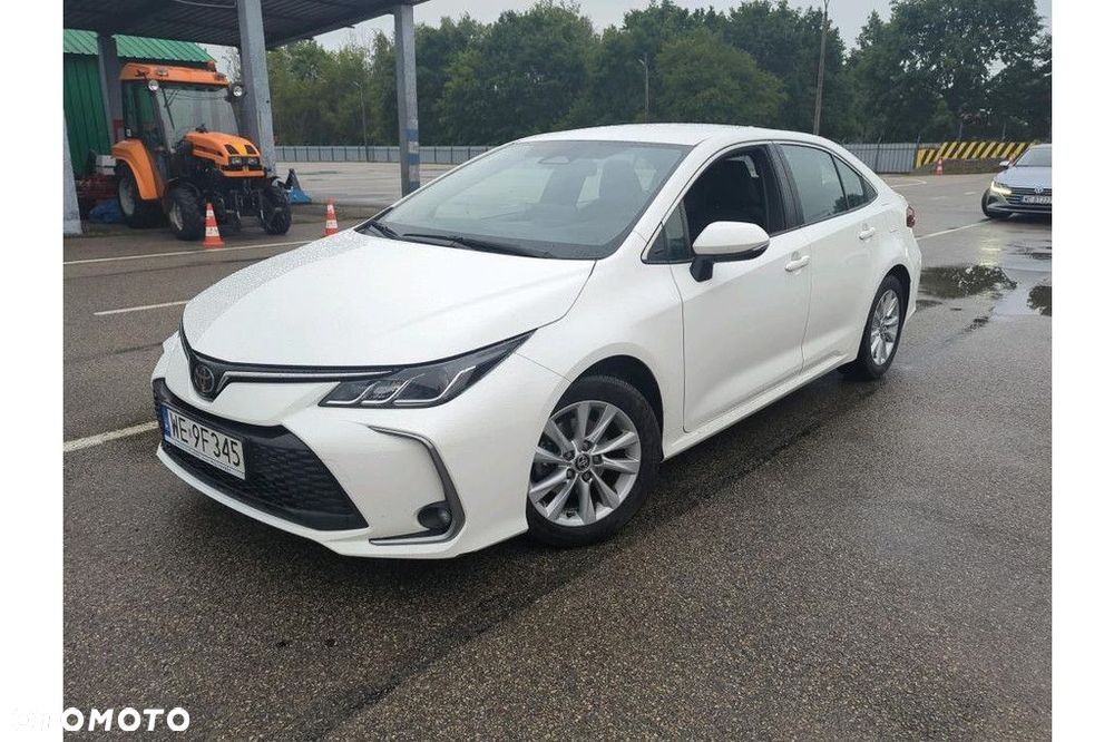 Toyota Corolla - 1