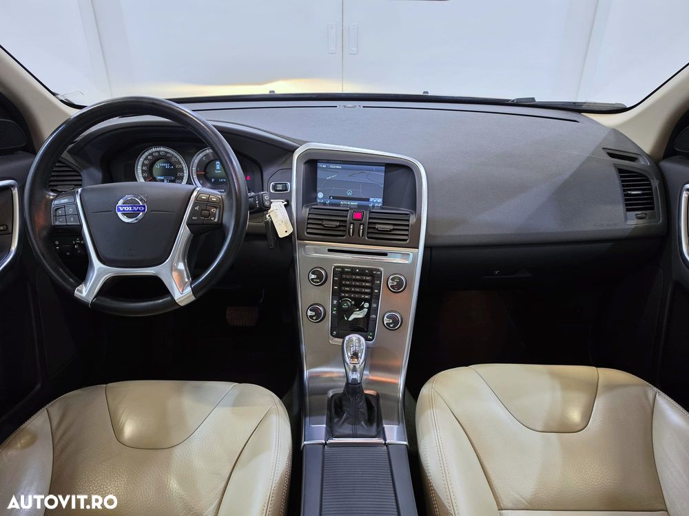 Volvo XC 60 D3 Summum - 6